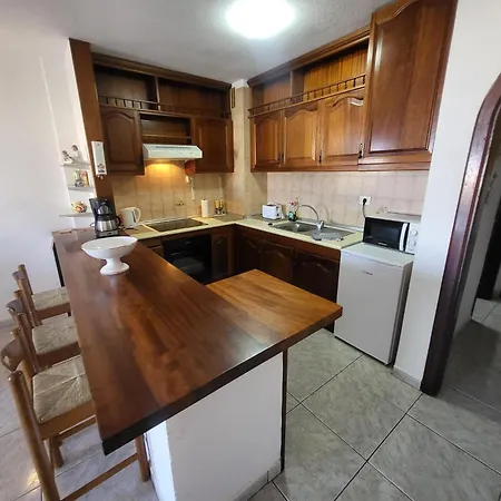 Apartment San Marino 6 *